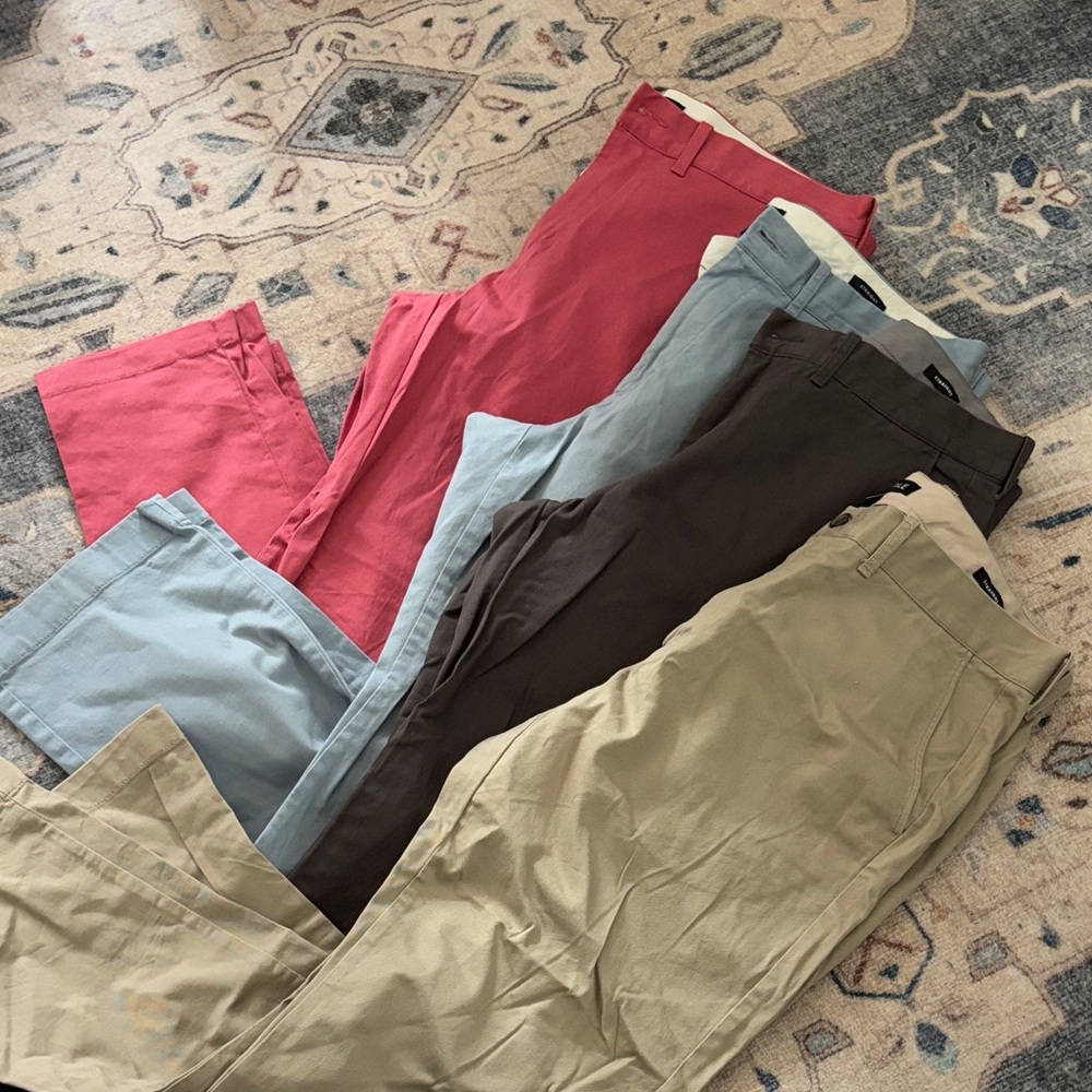 Men's j. Crew. Khaki pants, size 33x30 all